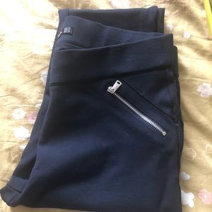 Navy leggings
